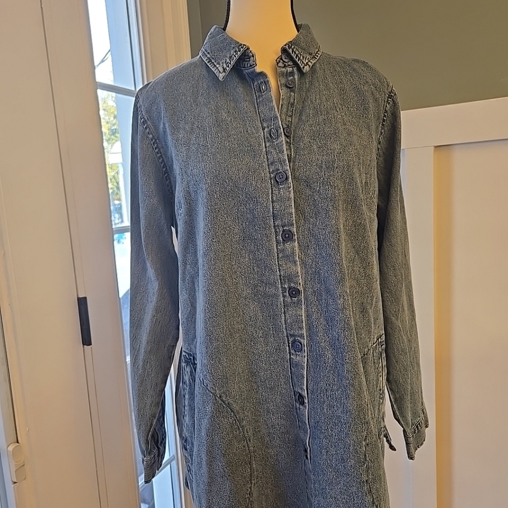 Joan Rivers Blue Denim Button Down  Long Sleeve Top